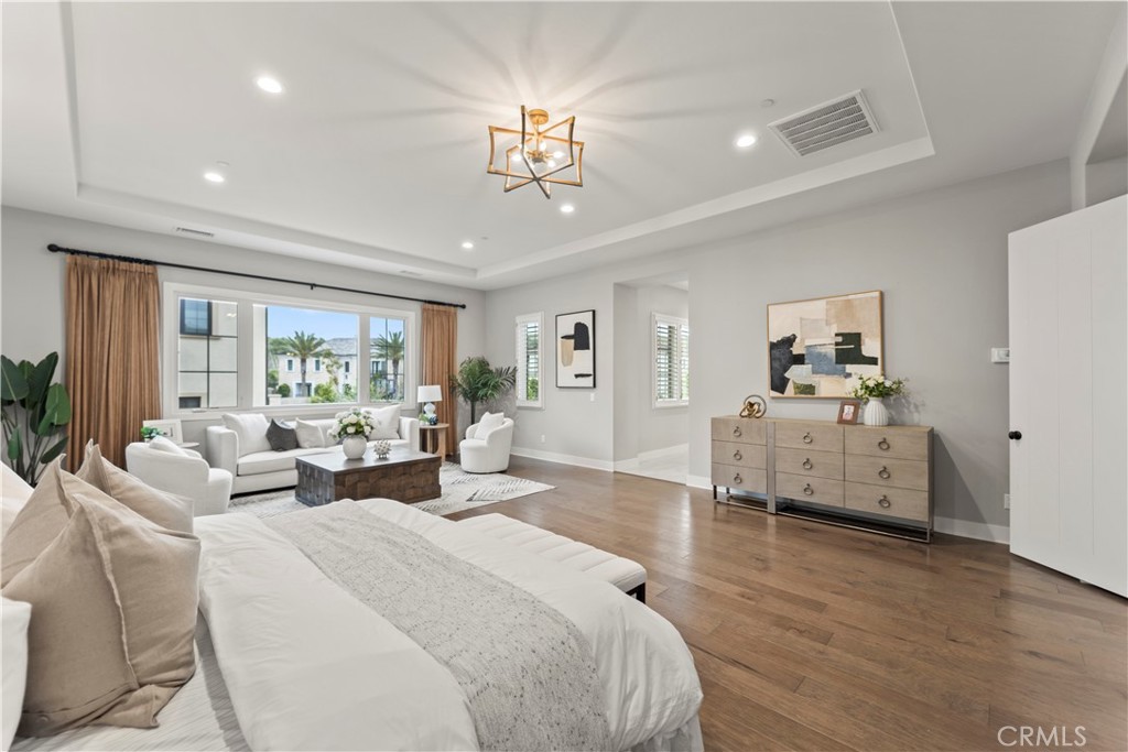 MLS #OC25169338 image #38