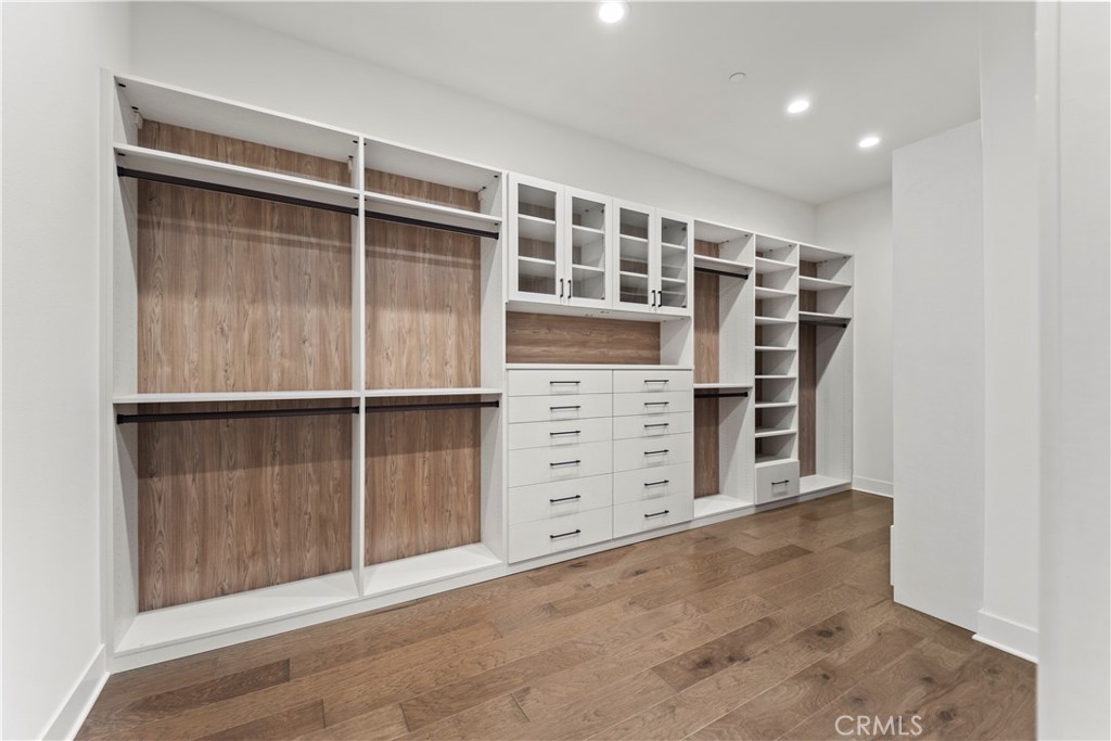 MLS #OC25169338 image #43