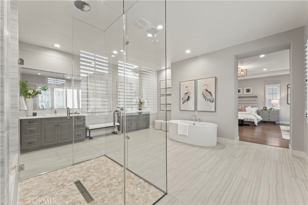 MLS #OC25169338 image #45