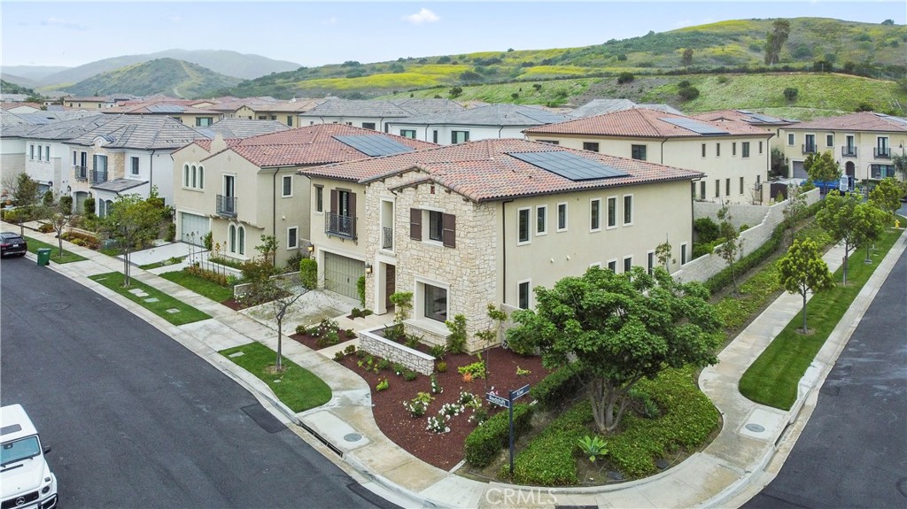 MLS #OC25169338 image #55