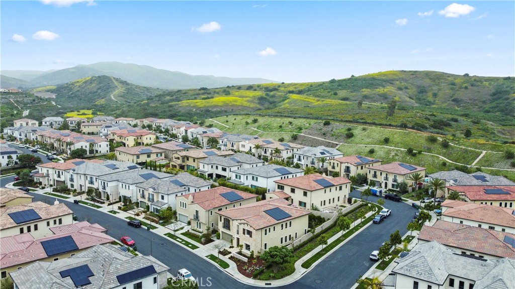 MLS #OC25169338 image #58