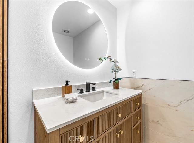 MLS #OC25169347 image #22