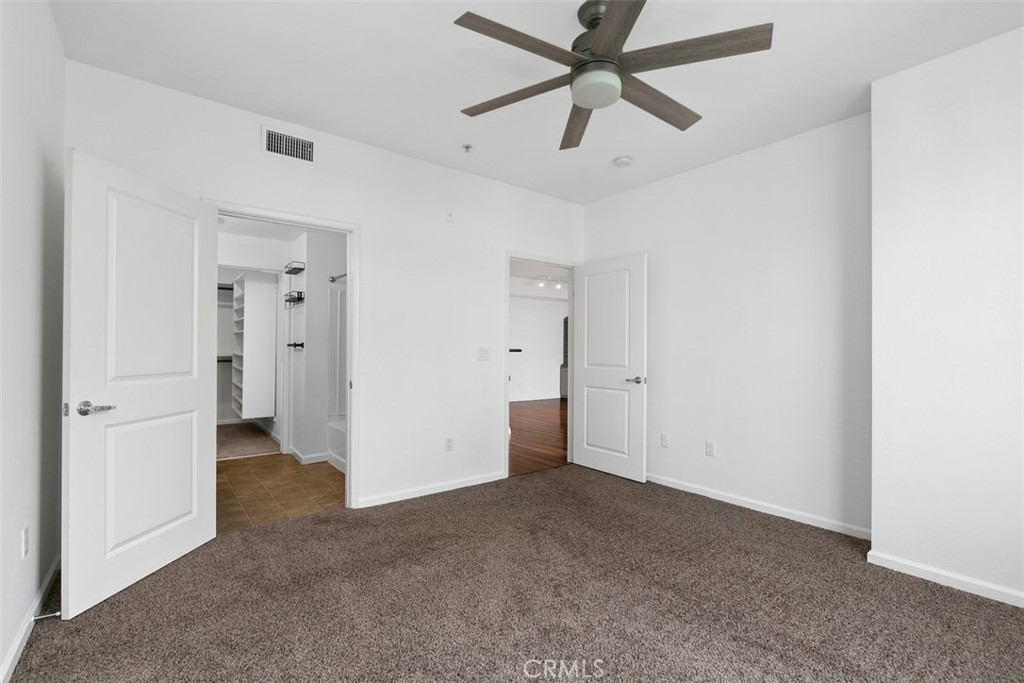 MLS #OC25169357 image #15