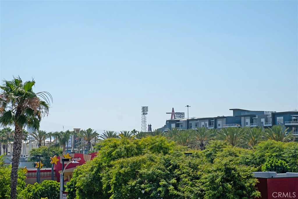 MLS #OC25169357 image #36