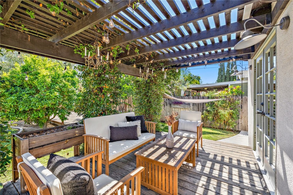 MLS #OC25169455 image #17