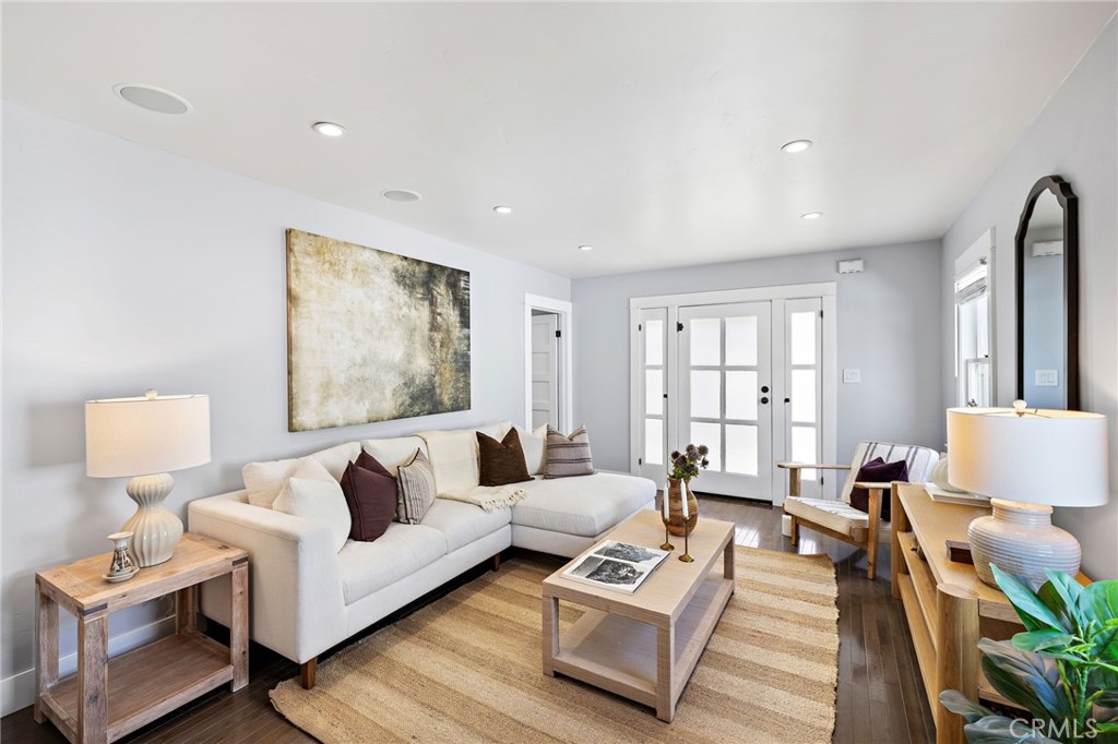 MLS #OC25169455 image #8