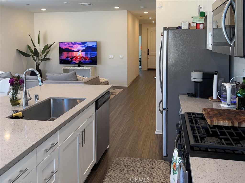 MLS #OC25169475 image #21