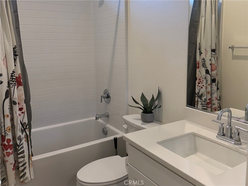 MLS #OC25169475 image #8