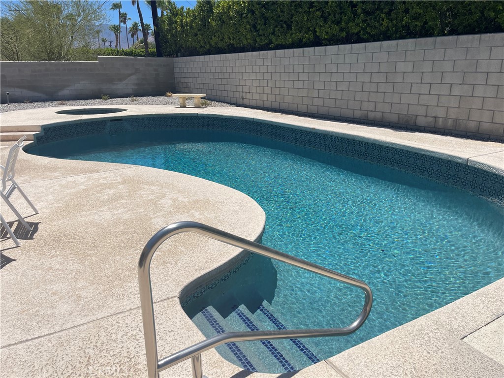 MLS #OC25169537 image #13