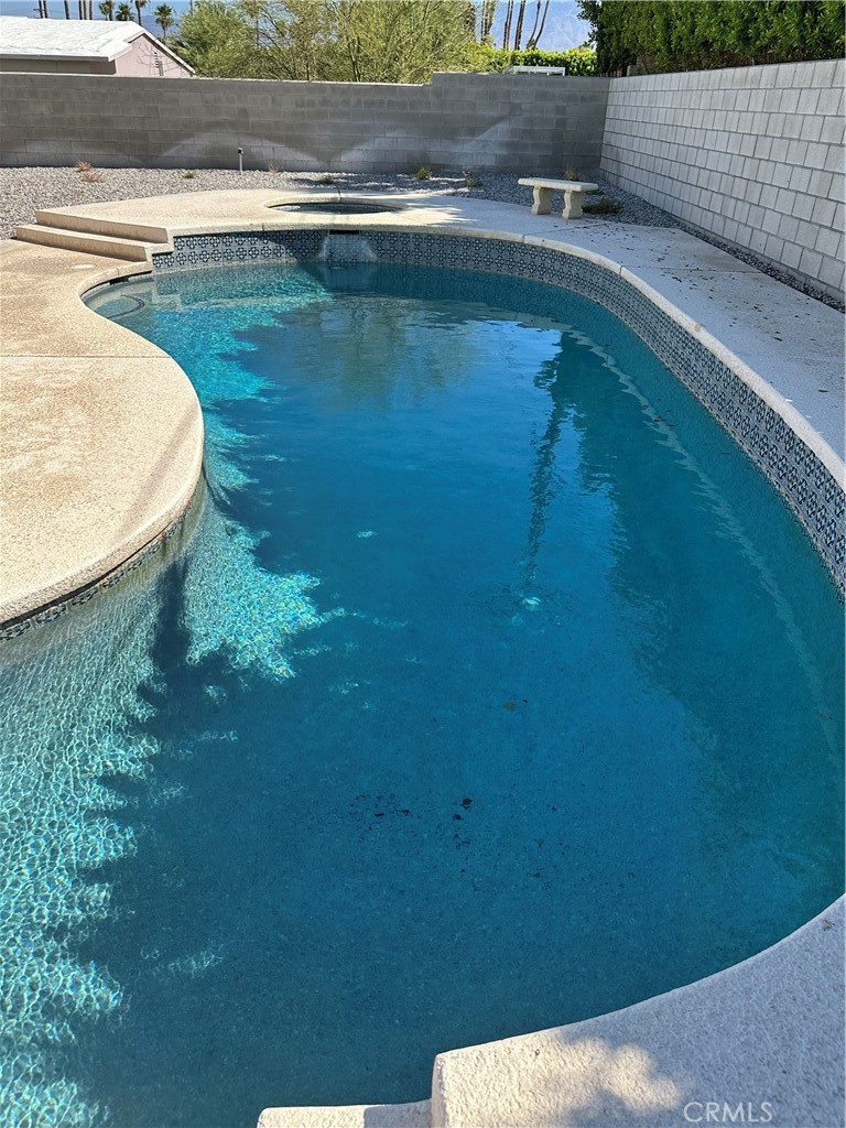 MLS #OC25169537 image #6