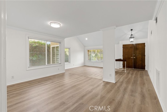 MLS #OC25169591 image #17