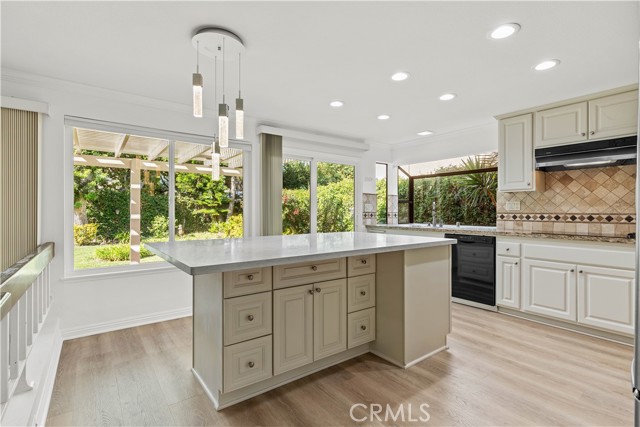 MLS #OC25169591 image #20