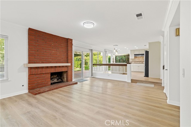 MLS #OC25169591 image #29