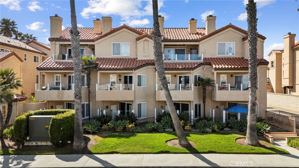 MLS #OC25169608 image #1