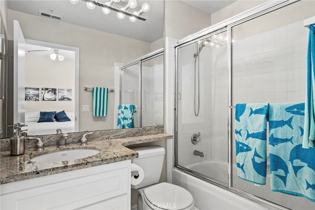 MLS #OC25169608 image #16