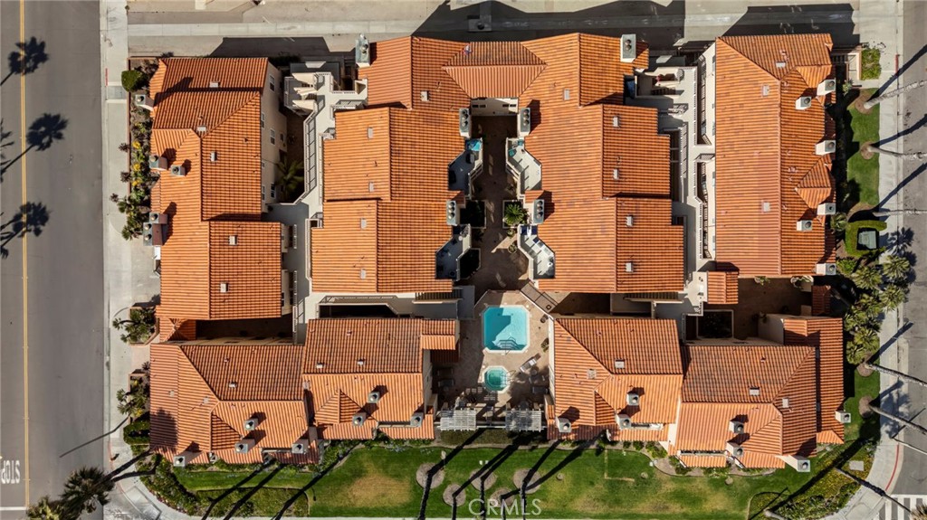 MLS #OC25169608 image #26