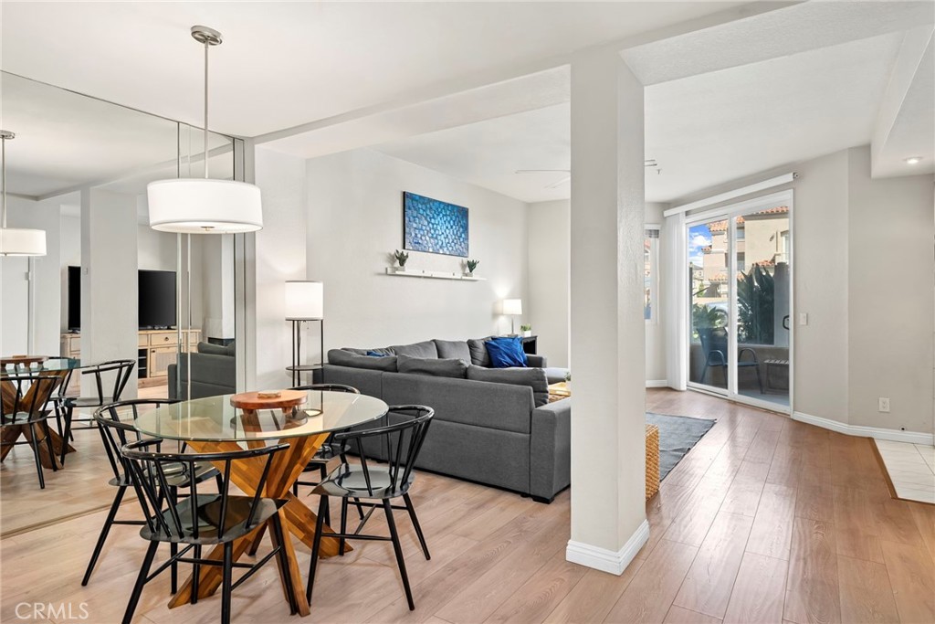 MLS #OC25169608 image #4