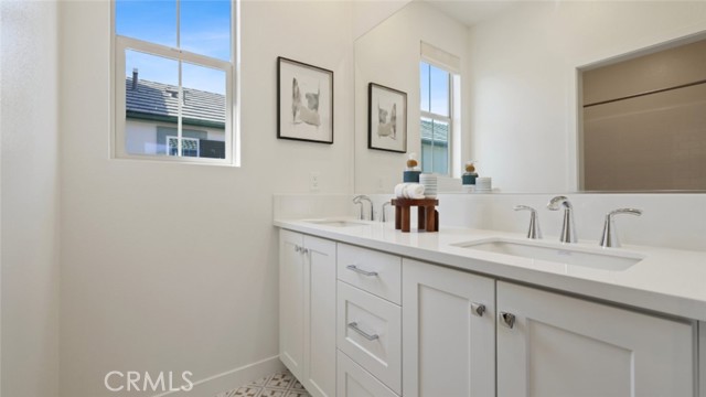 MLS #OC25169707 image #13