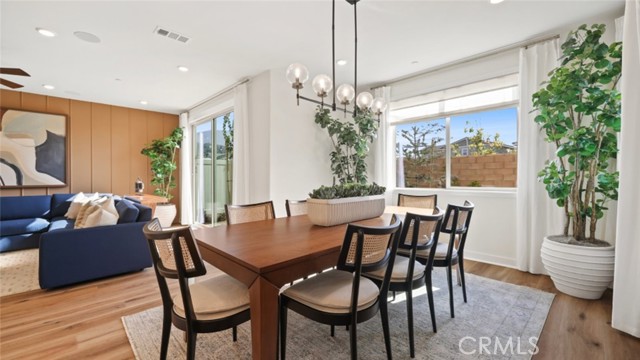 MLS #OC25169707 image #5
