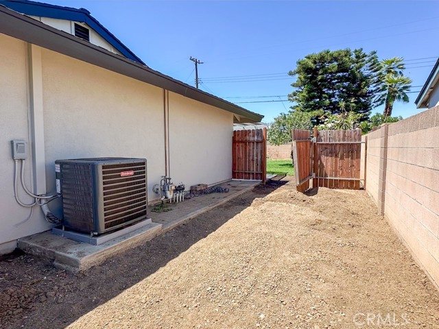 MLS #OC25169747 image #27