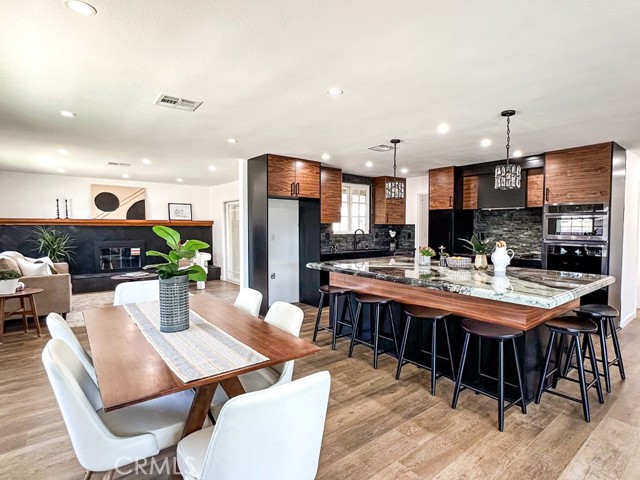 MLS #OC25169747 image #9