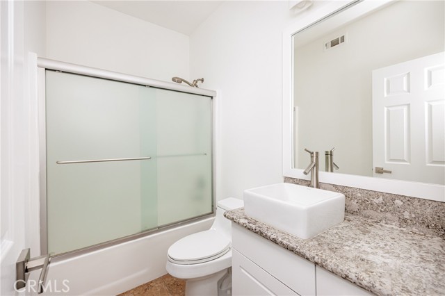 MLS #OC25169818 image #14