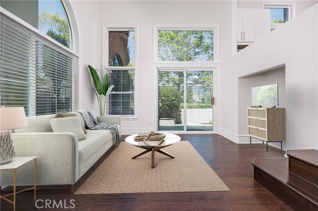 MLS #OC25169818 image #2