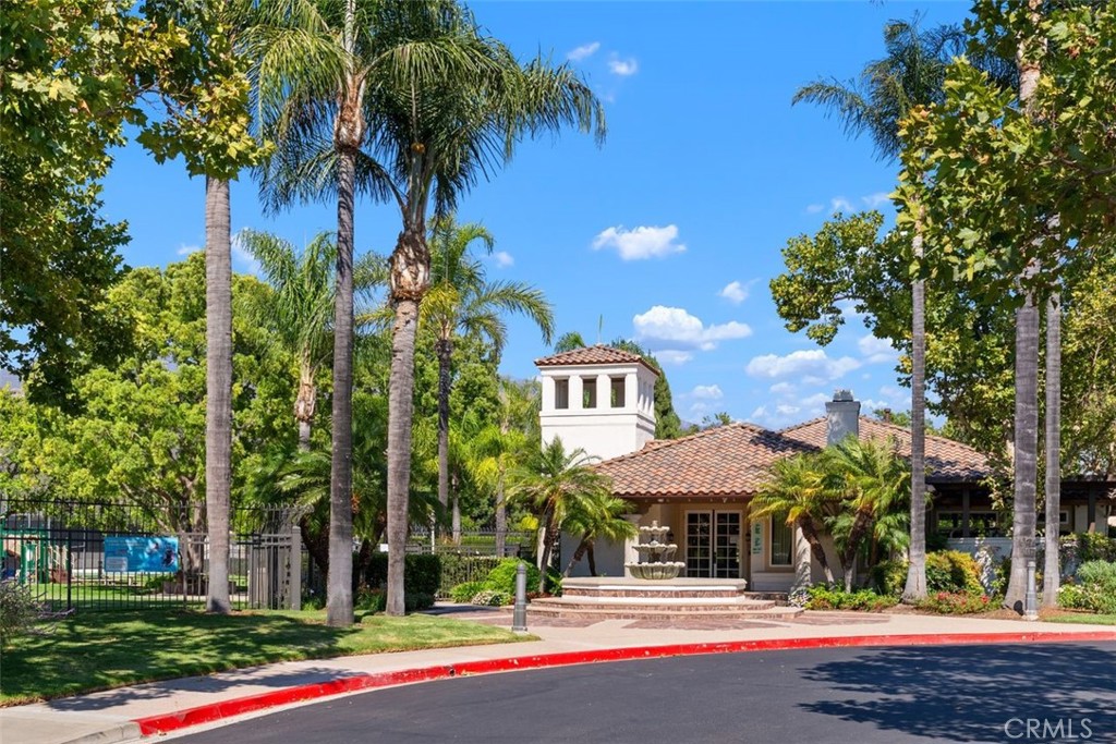 MLS #OC25169899 image #35