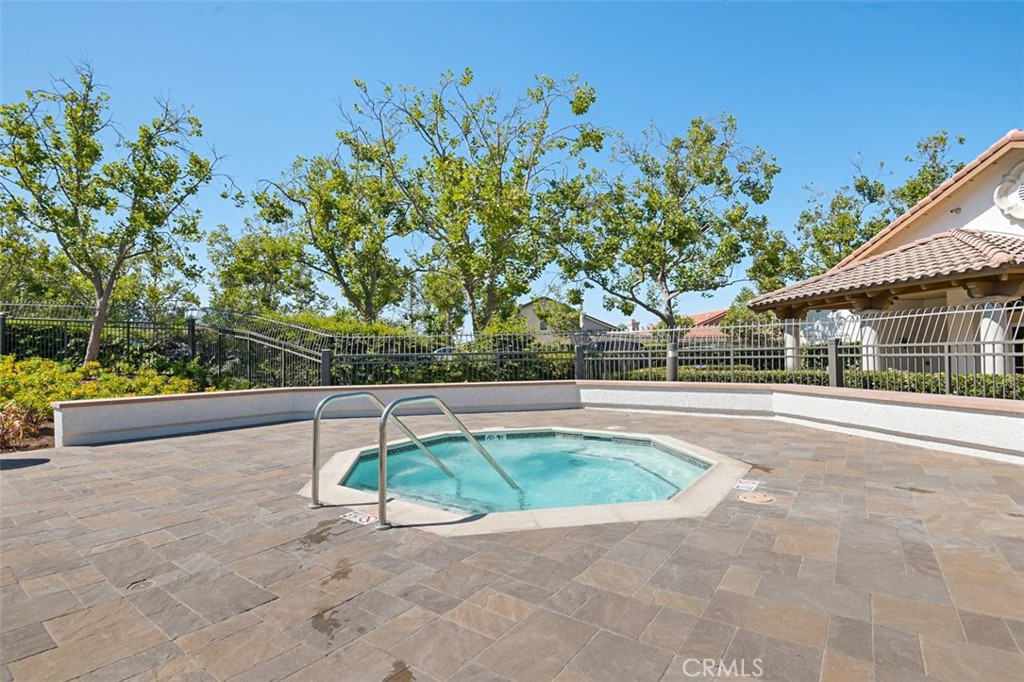 MLS #OC25169899 image #37