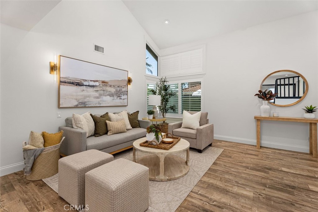 MLS #OC25169899 image #4