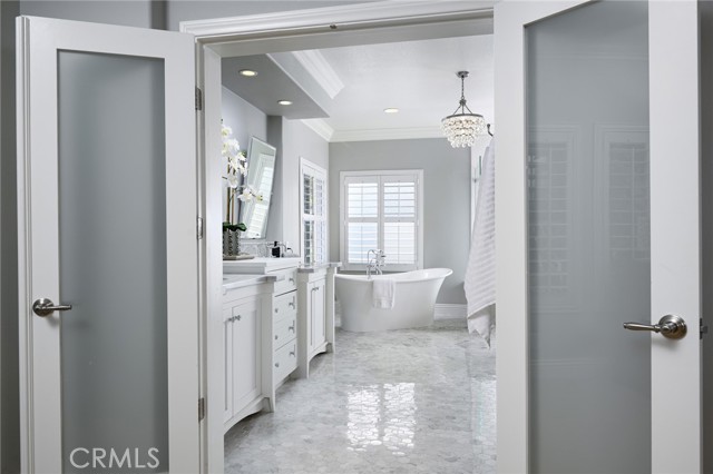 MLS #OC25170026 image #17