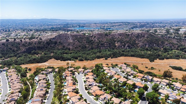 MLS #OC25170026 image #60