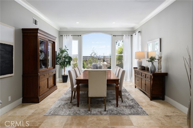 MLS #OC25170026 image #9