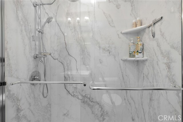 MLS #OC25170268 image #15