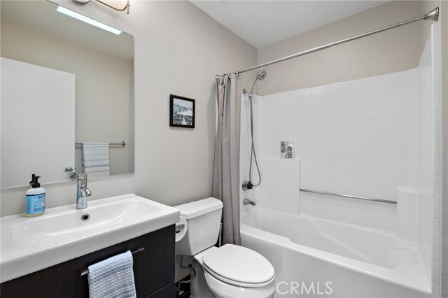 MLS #OC25170268 image #21