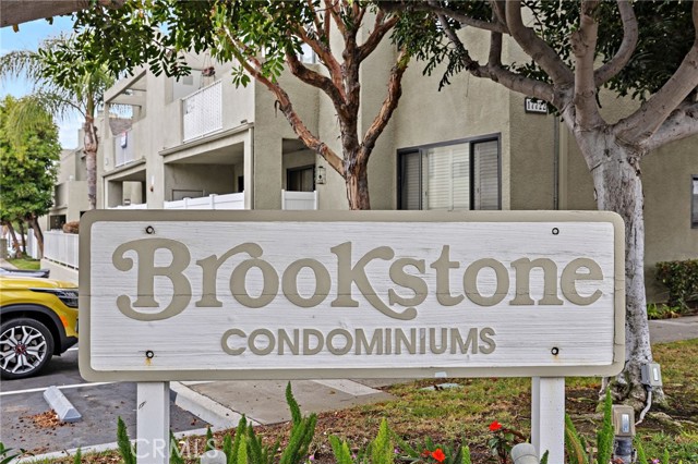 MLS #OC25170268 image #24