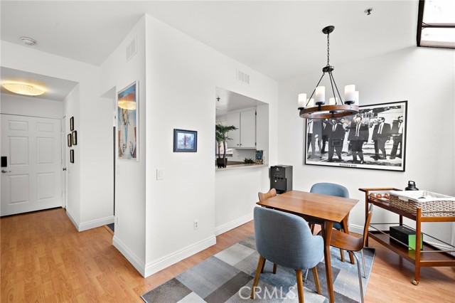 MLS #OC25170268 image #7