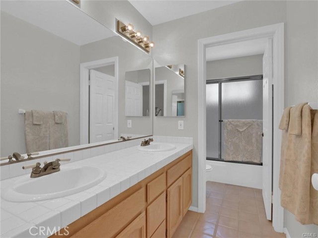 MLS #OC25170287 image #30