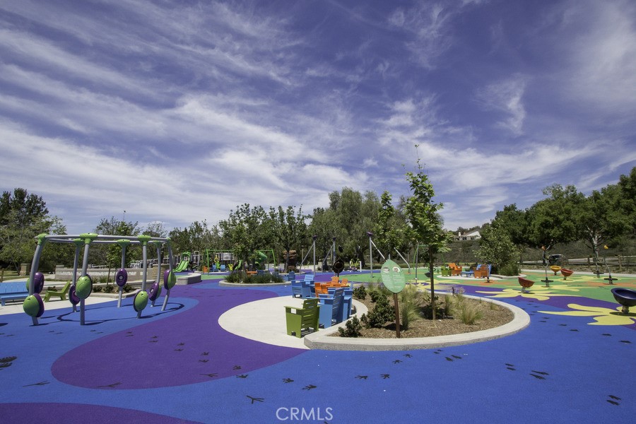 MLS #OC25170309 image #38