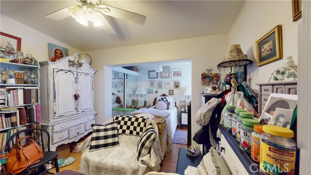 MLS #OC25170360 image #14