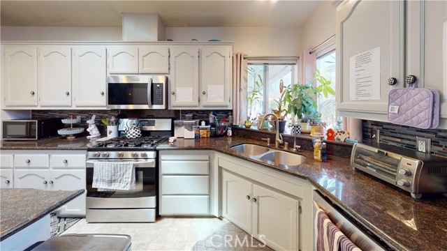 MLS #OC25170360 image #21