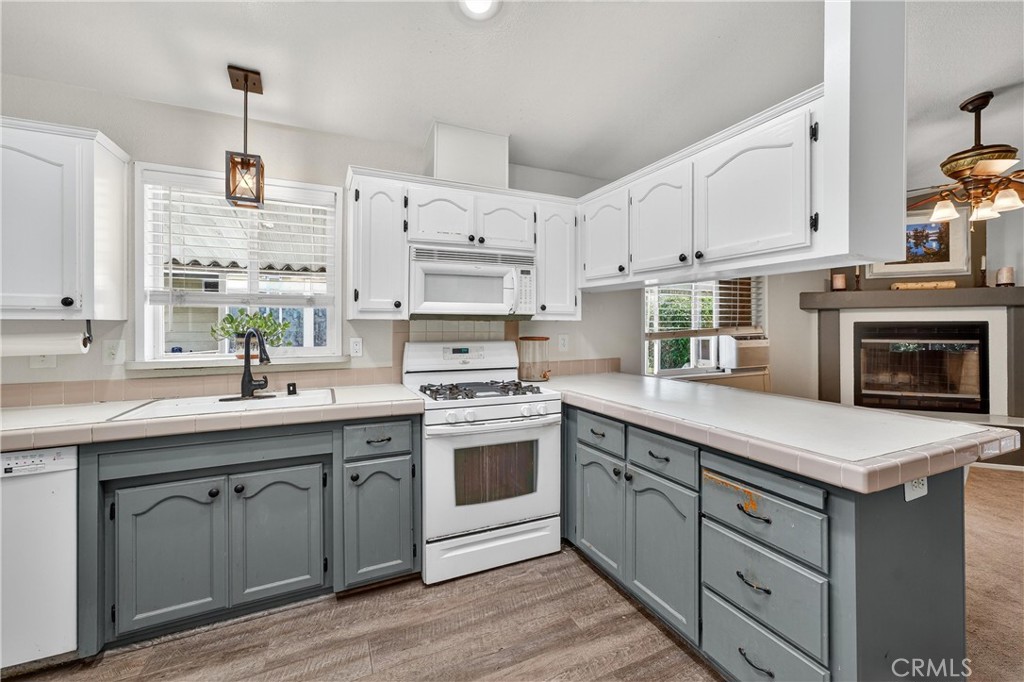 MLS #OC25170369 image #16