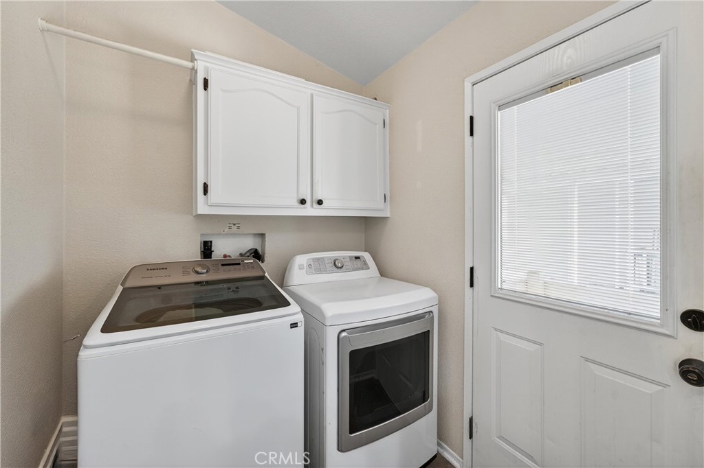 MLS #OC25170369 image #33