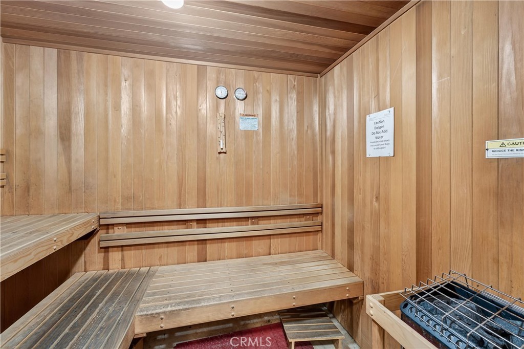 MLS #OC25170369 image #37