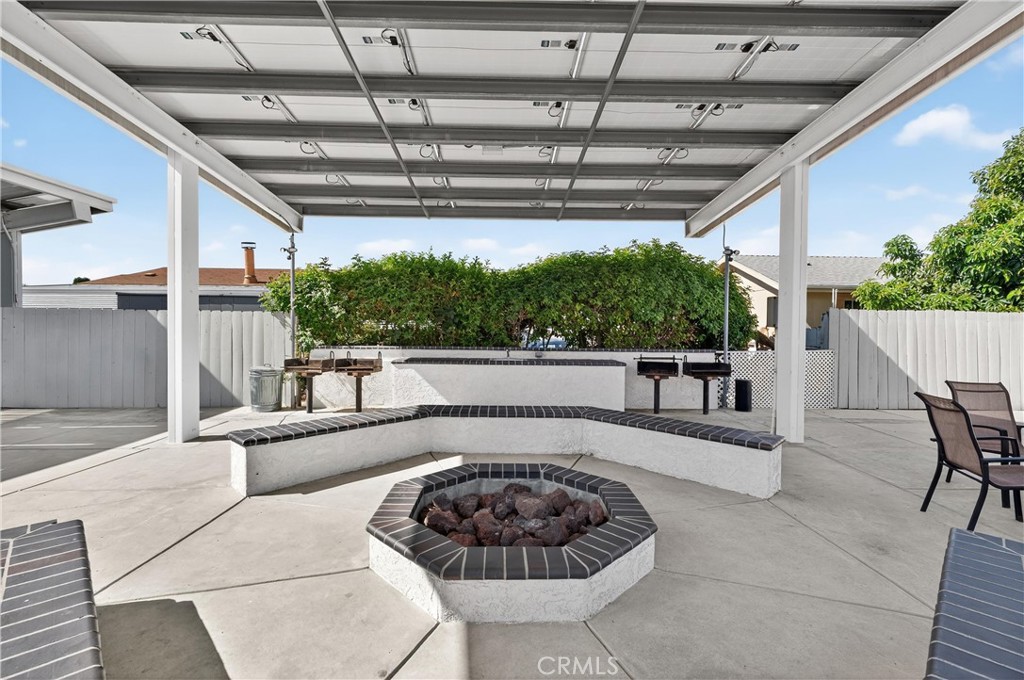 MLS #OC25170369 image #40