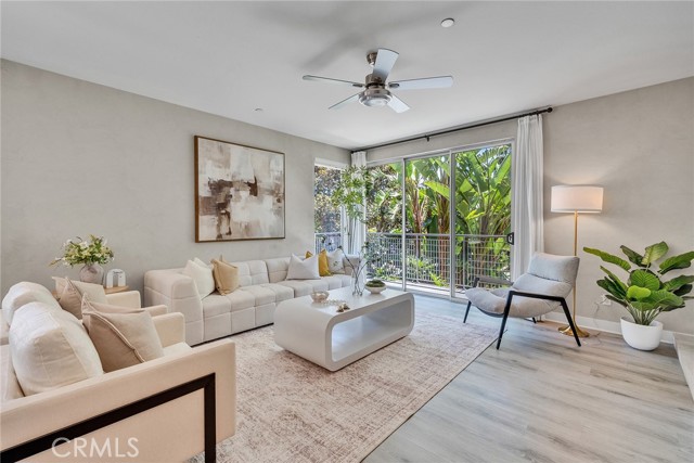 MLS #OC25170381 image #4