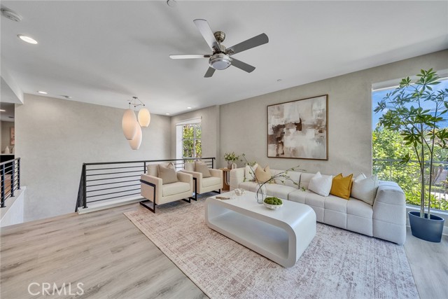 MLS #OC25170381 image #5