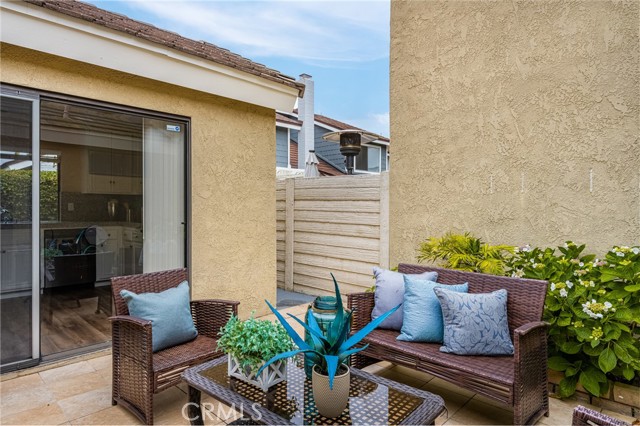 MLS #OC25170411 image #12