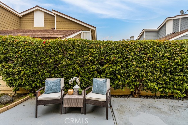 MLS #OC25170411 image #17