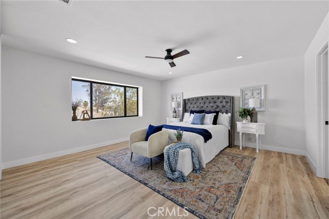 MLS #OC25170428 image #14